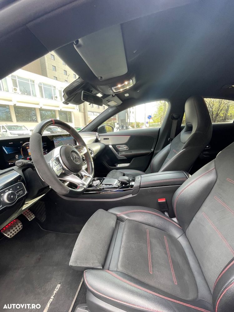 Mercedes-Benz CLA 35 AMG - 21