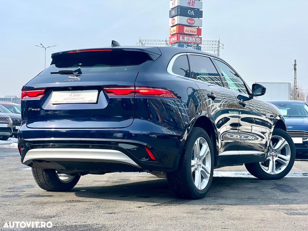 Jaguar F-Pace - 6