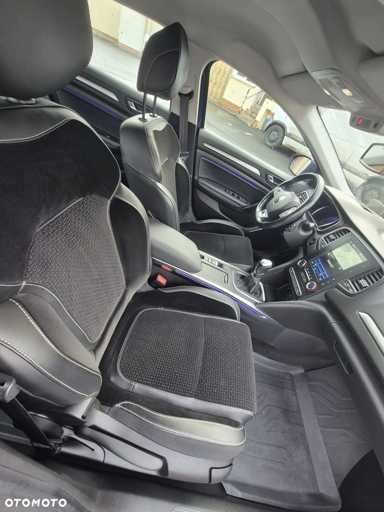 Renault Megane 1.3 TCe FAP Intens - 8