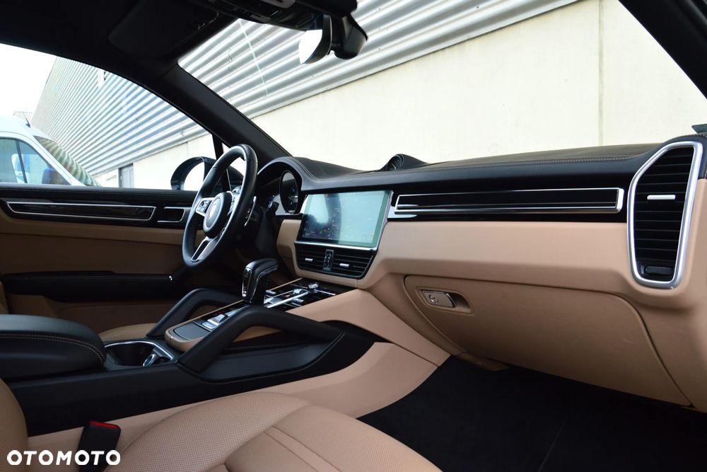Porsche Cayenne E-Hybrid - 20