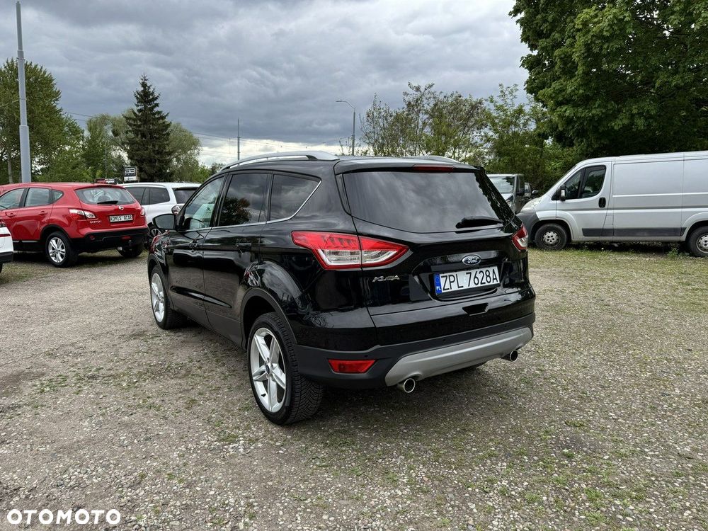 Ford Kuga - 4