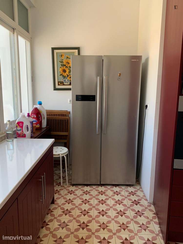 Quarto - localizado em Alvalade Lisbon - Grande imagem: 5/17