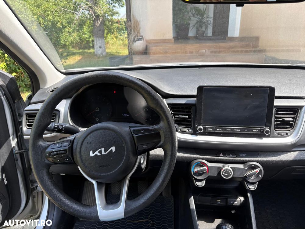 Kia Stonic 1.2 MPI 5MT Urban - 9