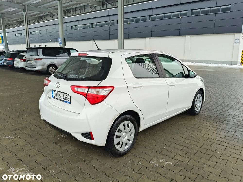 Toyota Yaris 1.0 Active - 5