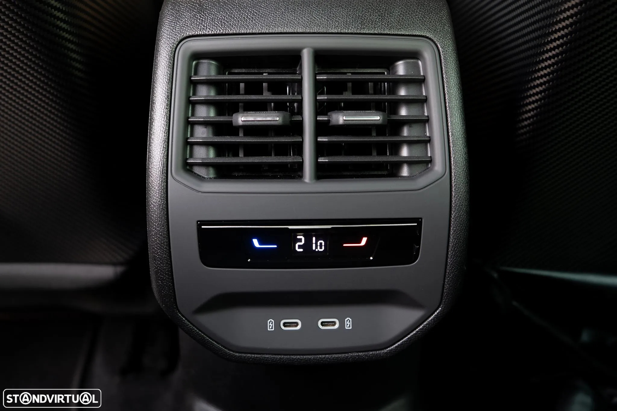 Cupra Formentor 1.4 e-Hybrid DSG VZ - 36