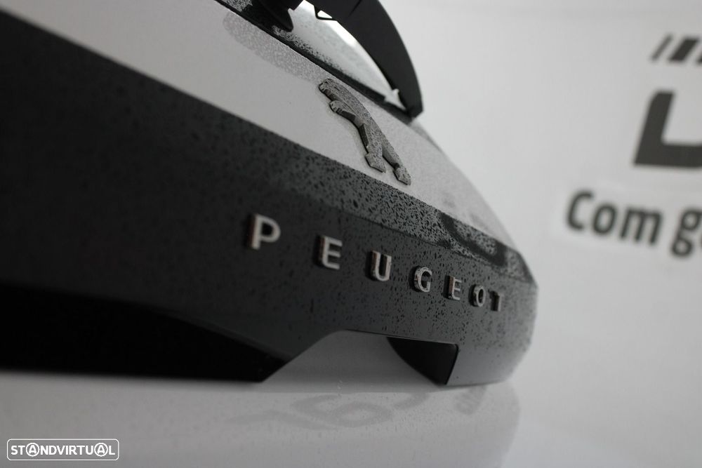 Peugeot 208 1.5 BlueHDi Active Pack — fotografia 31