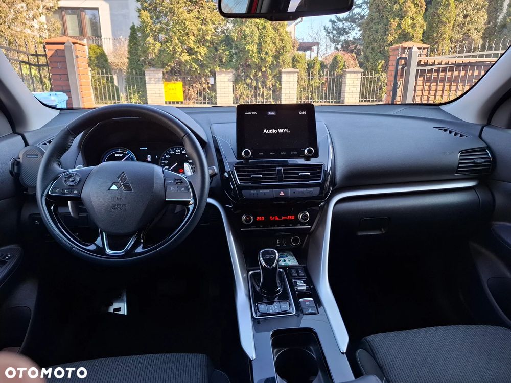 Mitsubishi Eclipse Cross - 20