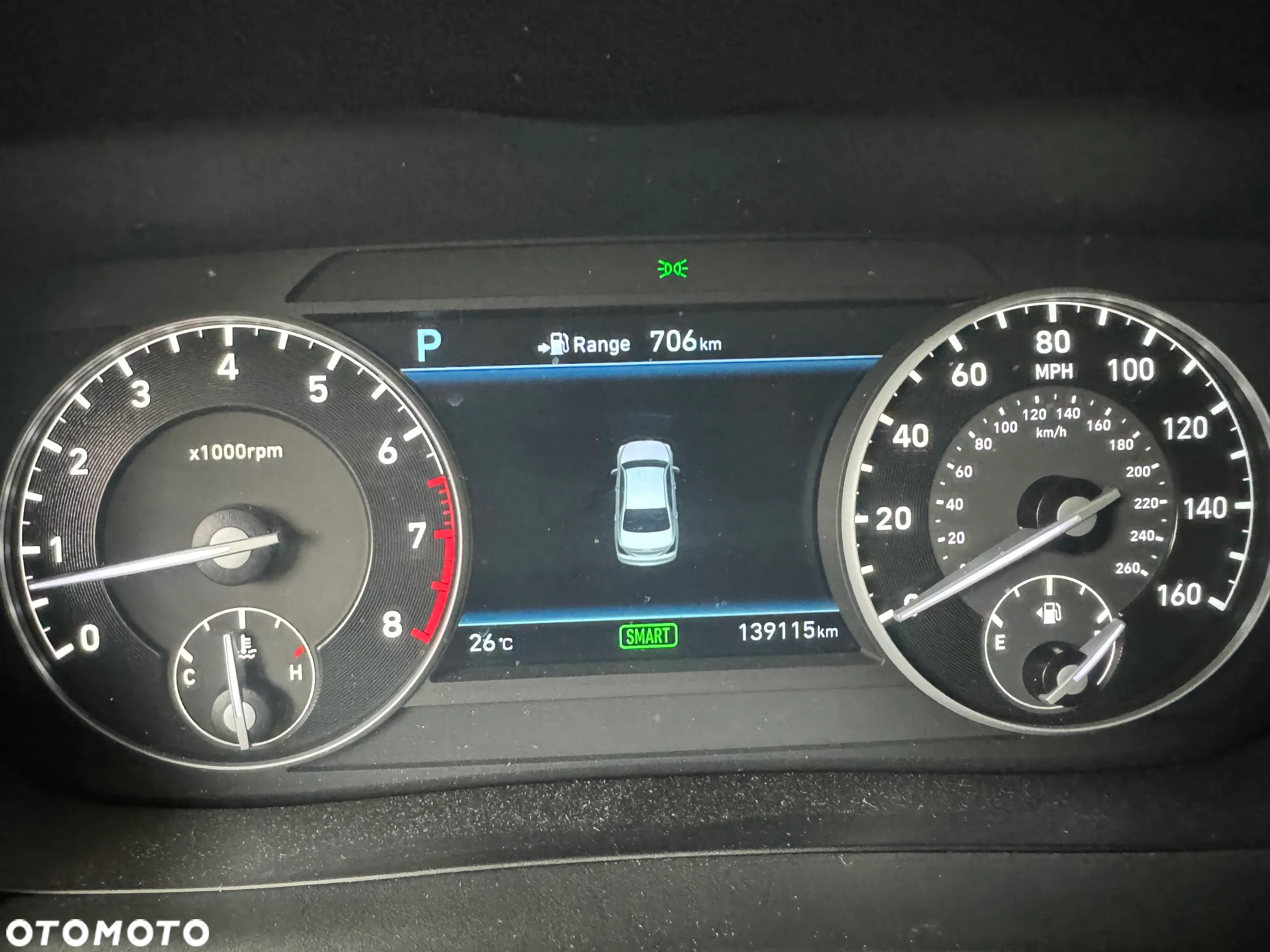 Genesis G90 - 15