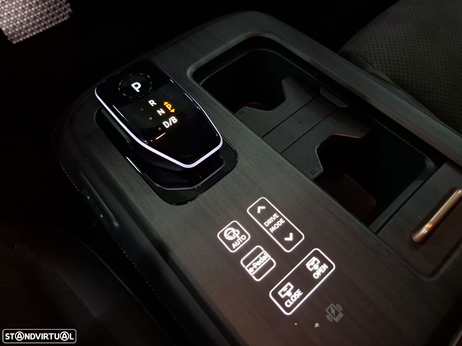 Nissan Ariya 87 kWh Evolve Carr. 22kW - 18