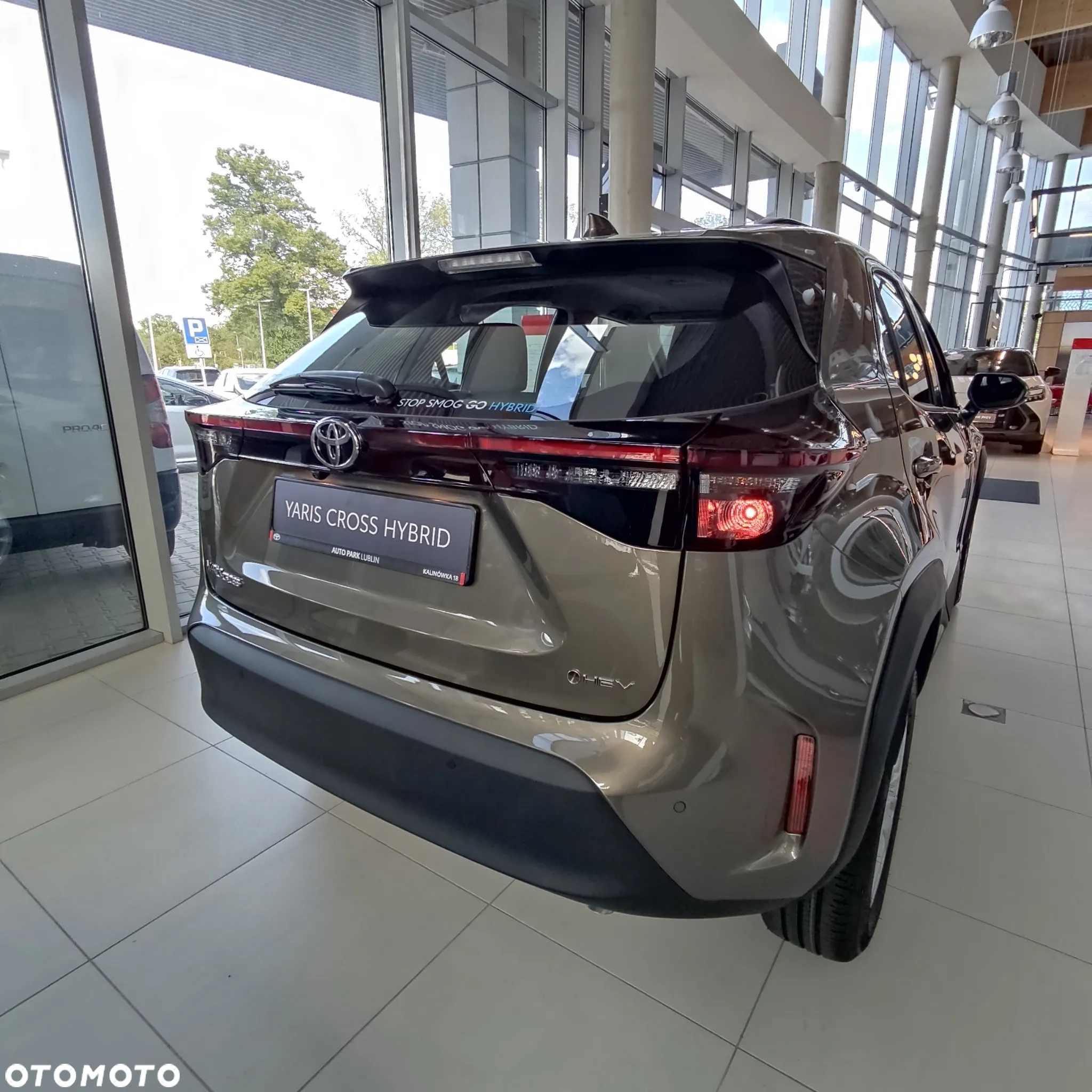 Toyota Yaris Cross Hybrid 1.5 Comfort - 17
