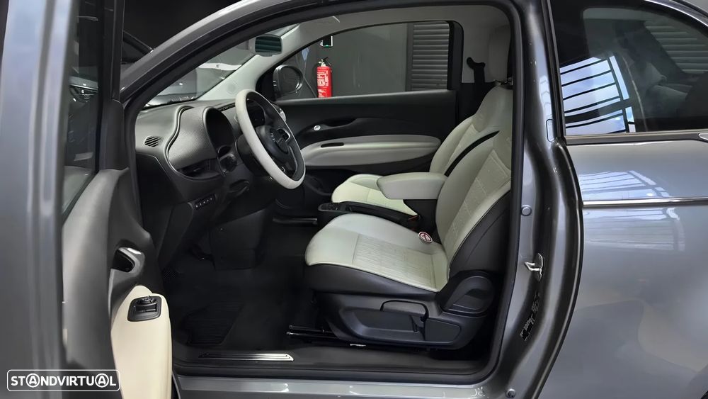 Fiat 500e La Prima - 17