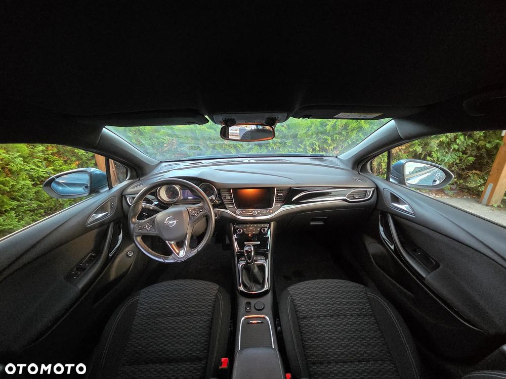 Opel Astra 1.6 T Dynamic S&S - 9