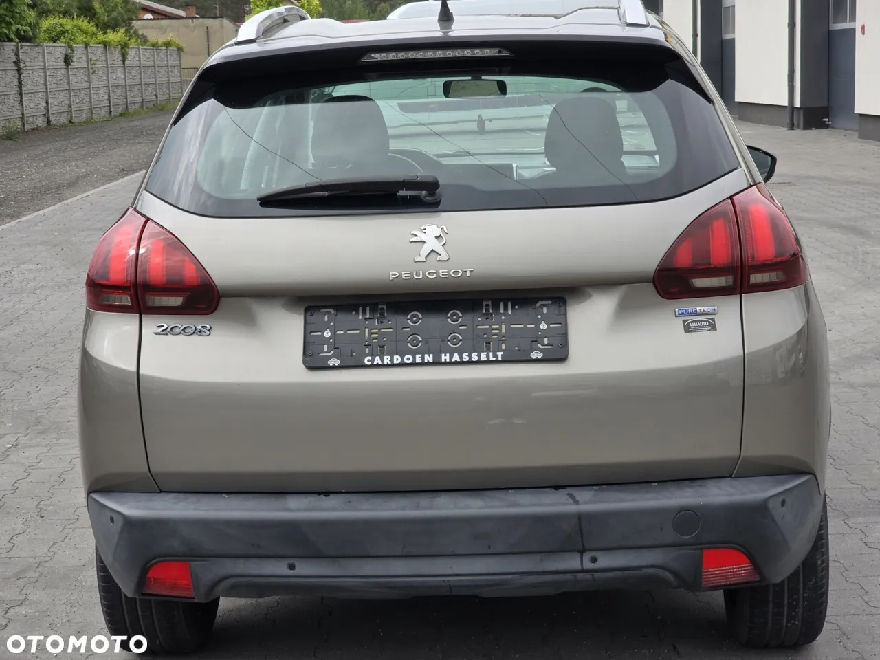 Peugeot 2008 PureTech 110 Stop&Start EAT6 Active - 5