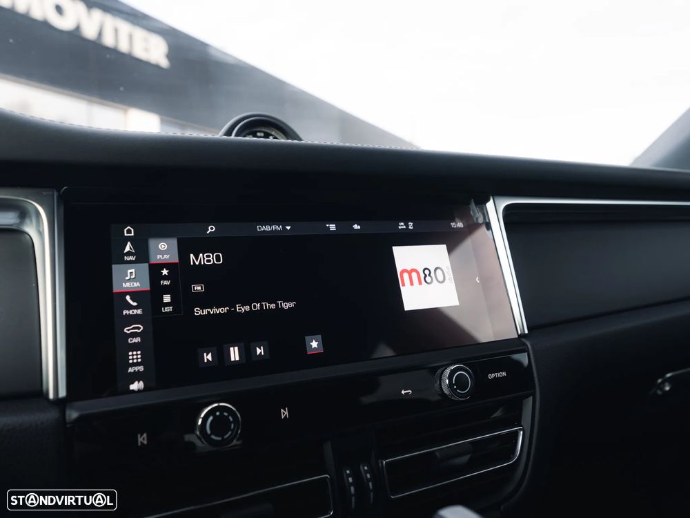 Porsche Macan T - 22