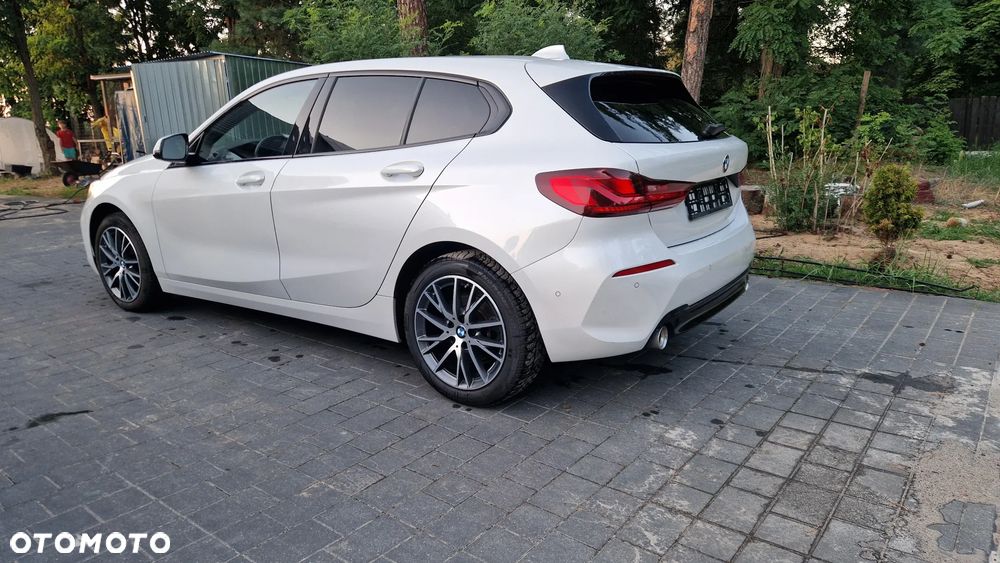 BMW Seria 1 118d Sport Line Shadow - 13