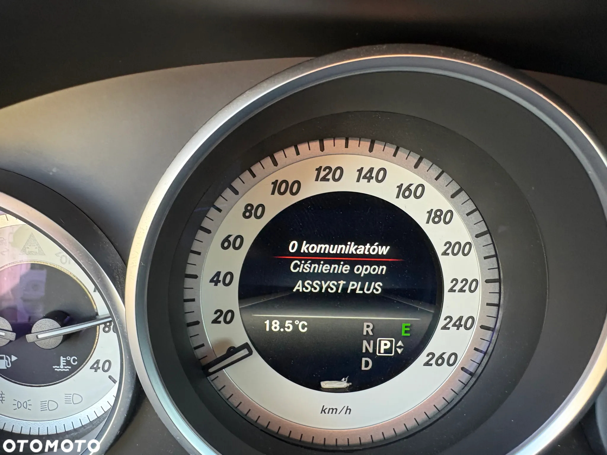 Mercedes-Benz Klasa E 220 BlueTEC 4-Matic Avantgarde - 25