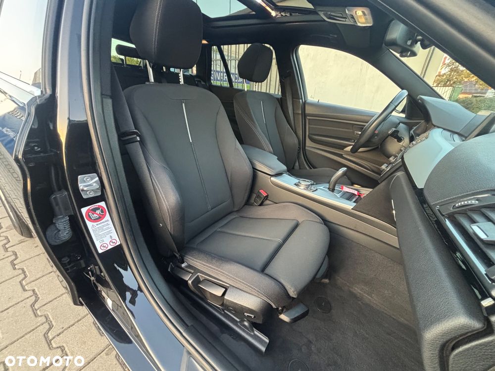 BMW Seria 3 318d Blue Performance Sport Line - 13