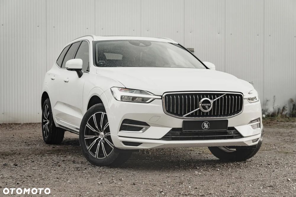 Volvo XC 60 T8 AWD Recharge Geartronic Inscription - 2