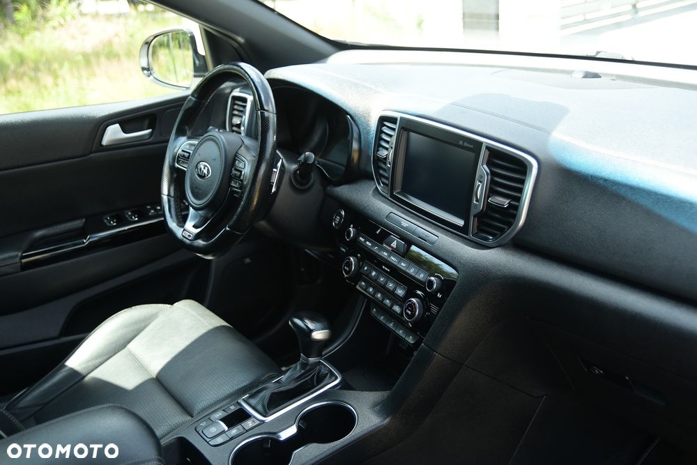 Kia Sportage 1.6 T-GDI AWD DCT GT LINE - 22