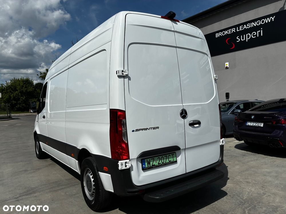 Mercedes-Benz e - Sprinter / esprinter - 4
