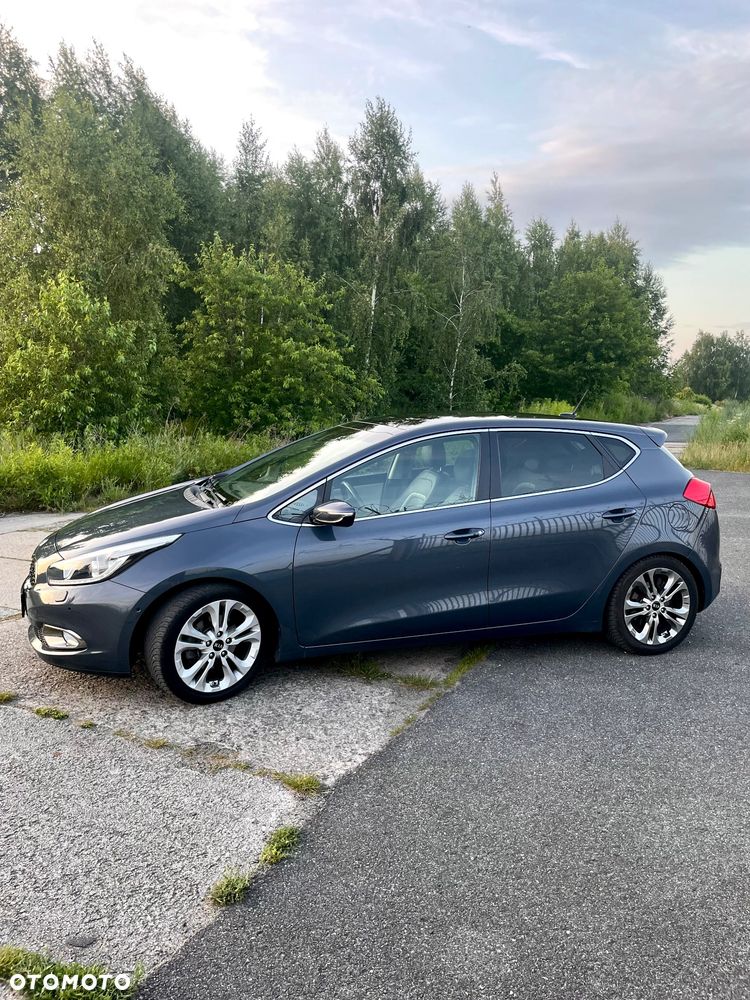 Kia Ceed - 5