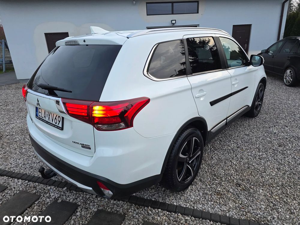 Mitsubishi Outlander 2.0 2WD Diamant Edition - 38
