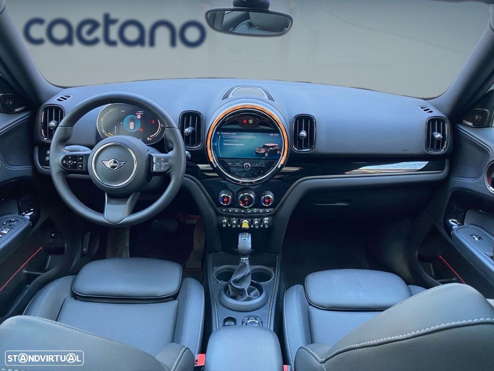 MINI Countryman Cooper SE Premium P. Classic Auto - 5