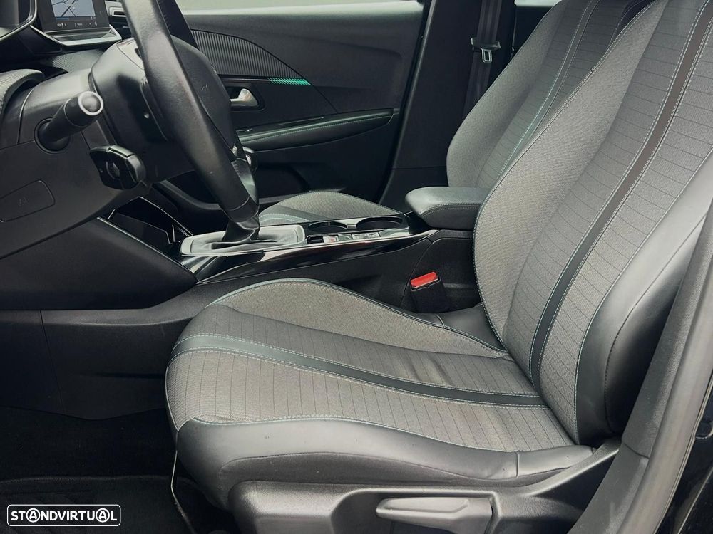 Peugeot 208 1.2 PureTech Allure - 21