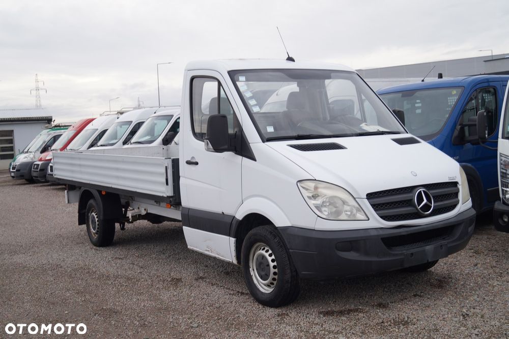 Mercedes-Benz Sprinter - 10