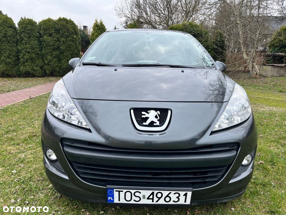 Peugeot 207 - 3