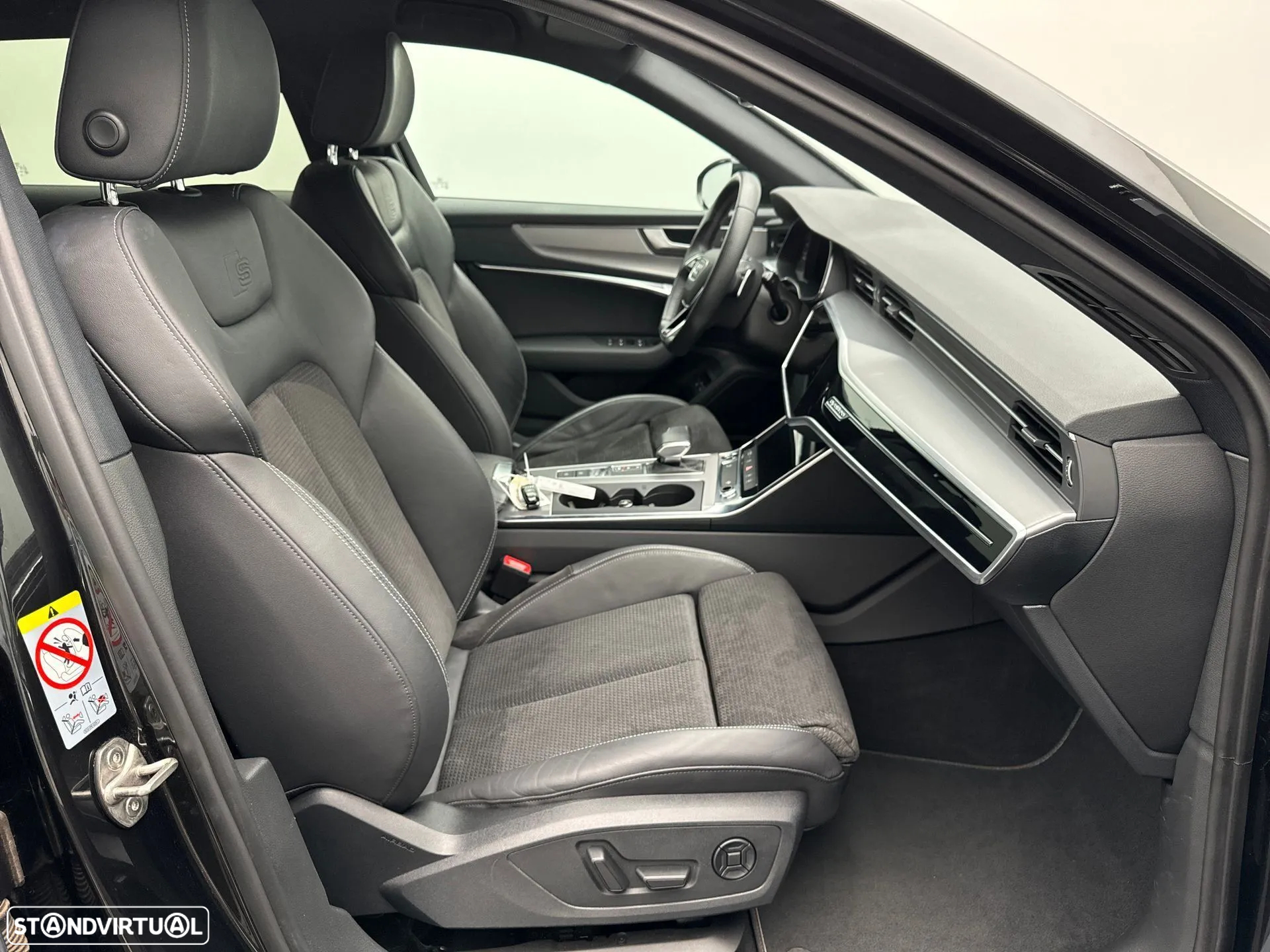 Audi A6 Avant 55 TFSIe quattro S line S tronic - 11