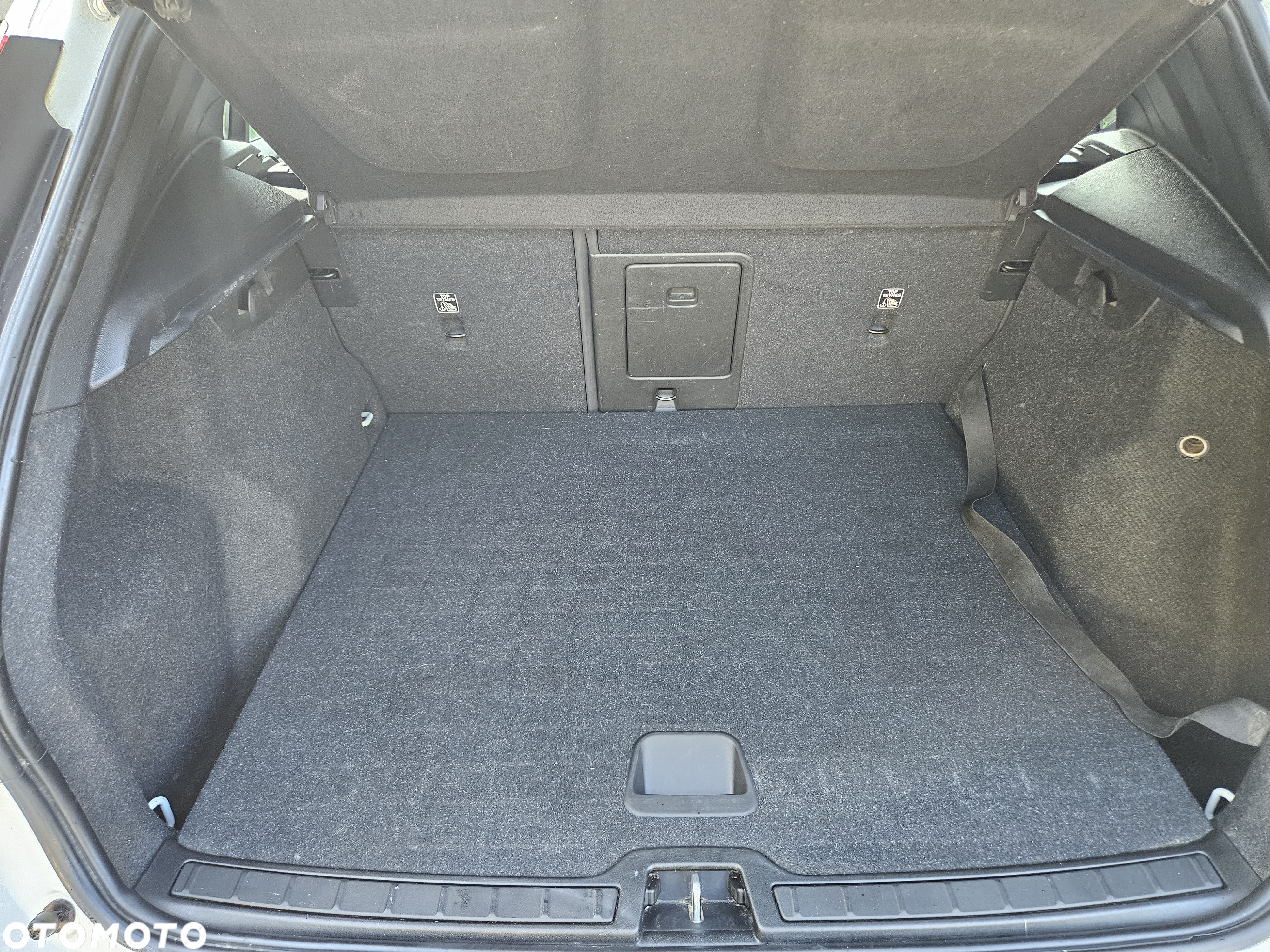 Volvo XC 40 D3 AWD Momentum - 16