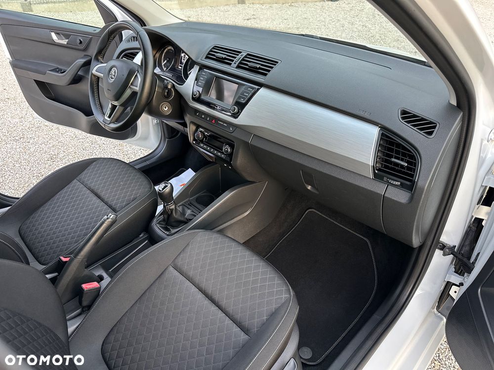 Skoda Fabia 1.0 MPI Edition - 16