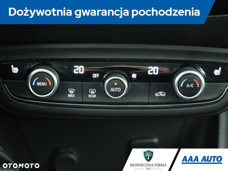 Opel Crossland X - 11