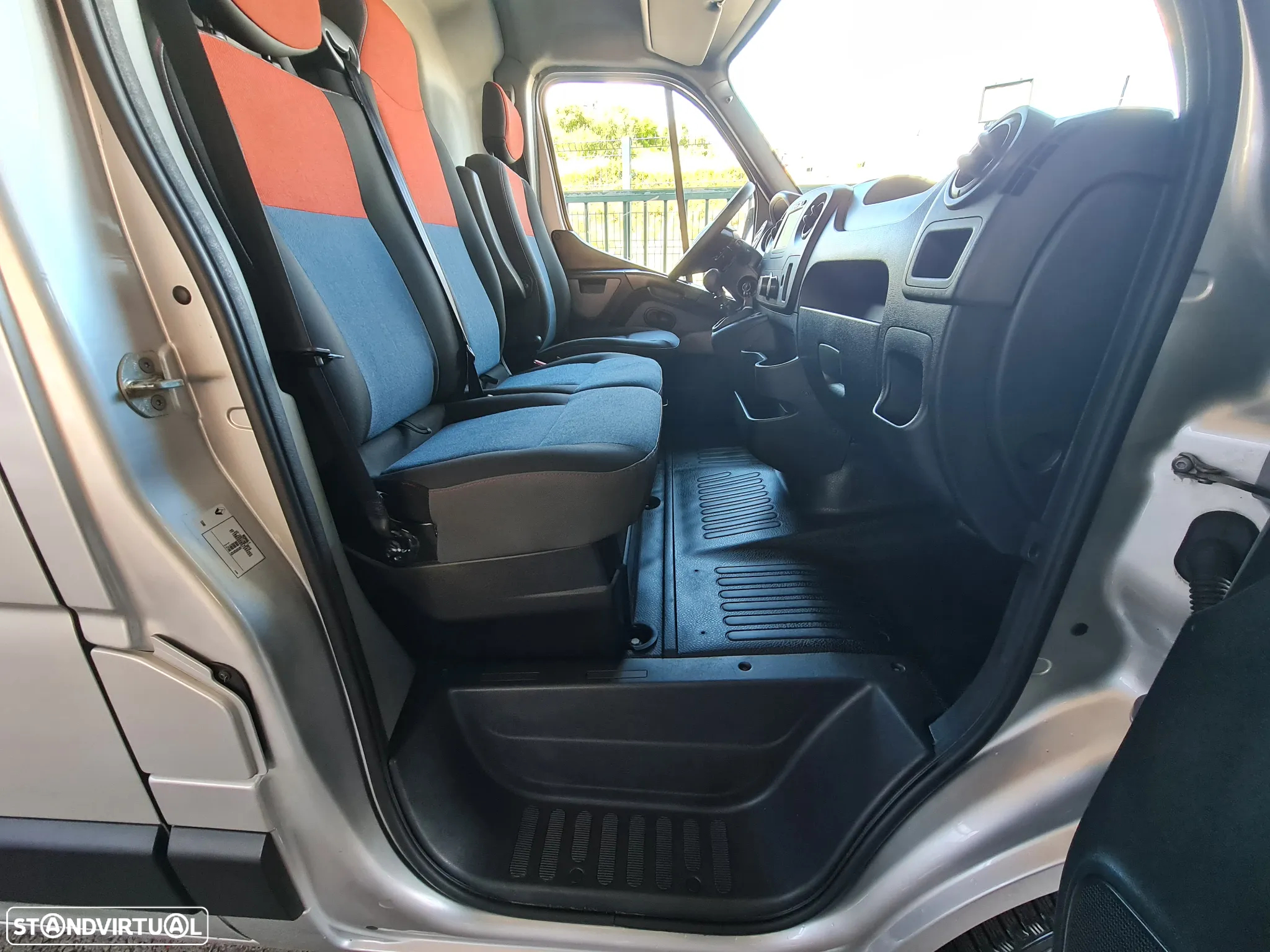 Renault Master 2.3 Dci 145CV L1H2 * STILL*  IVA DEDUTÍVEL - 16