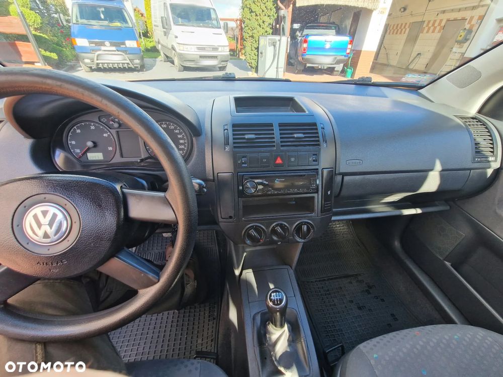 Volkswagen Polo - 14