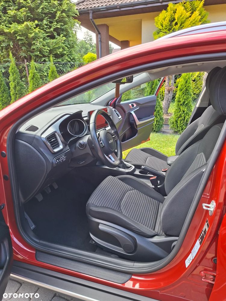 Kia XCeed 1.5 T-GDI M - 10