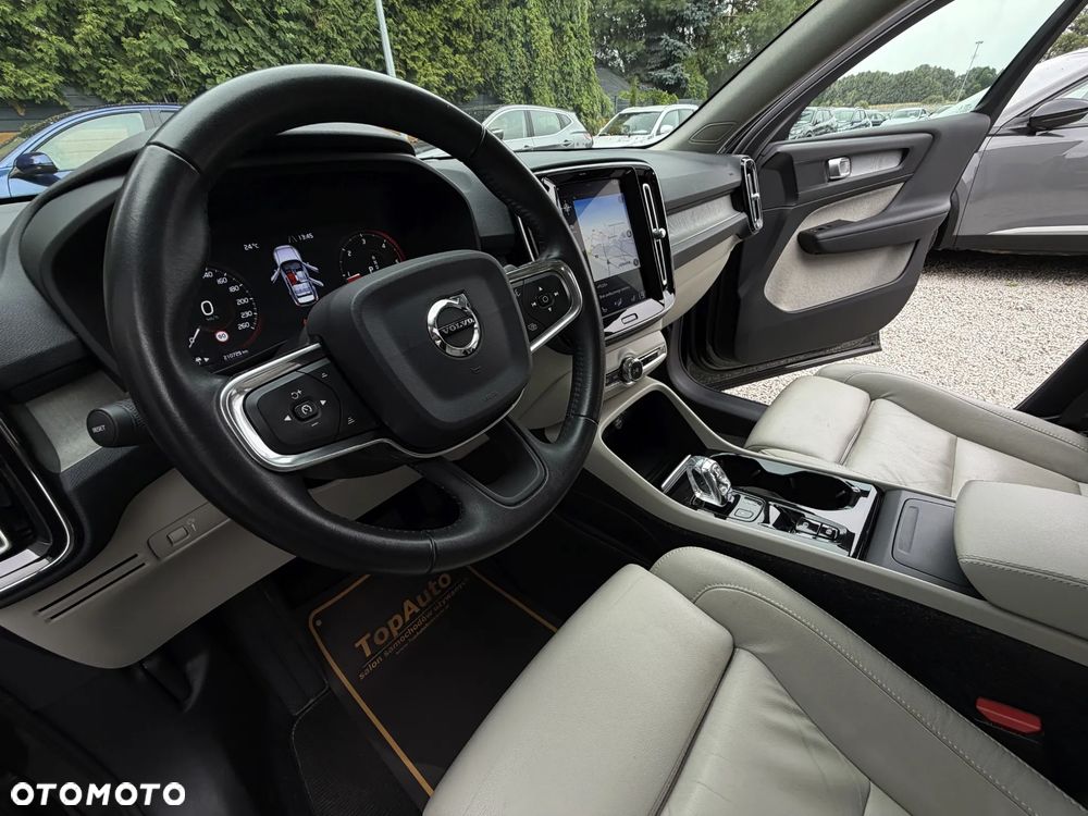 Volvo XC 40 D4 AWD Inscription - 19