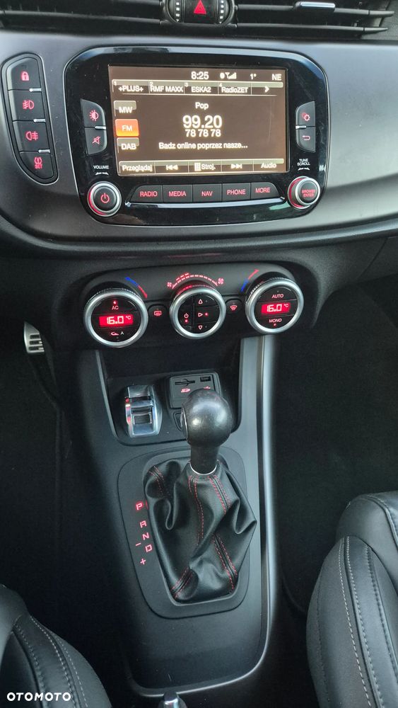 Alfa Romeo Giulietta 1.4 TB MultiAir Exclusive TCT - 17