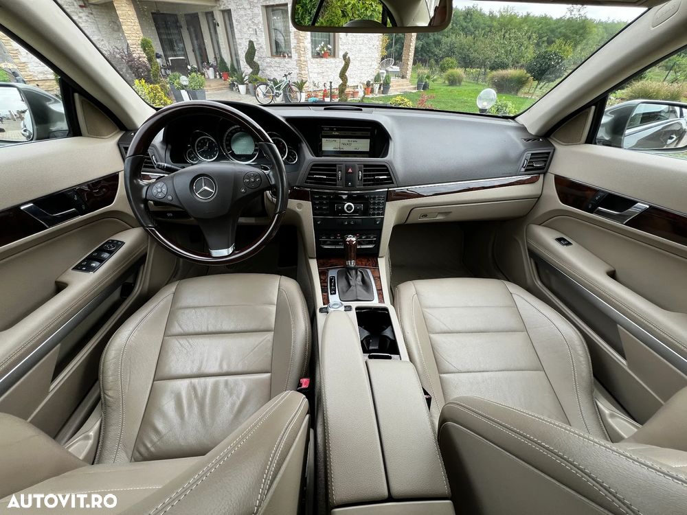 Mercedes-Benz E - 27