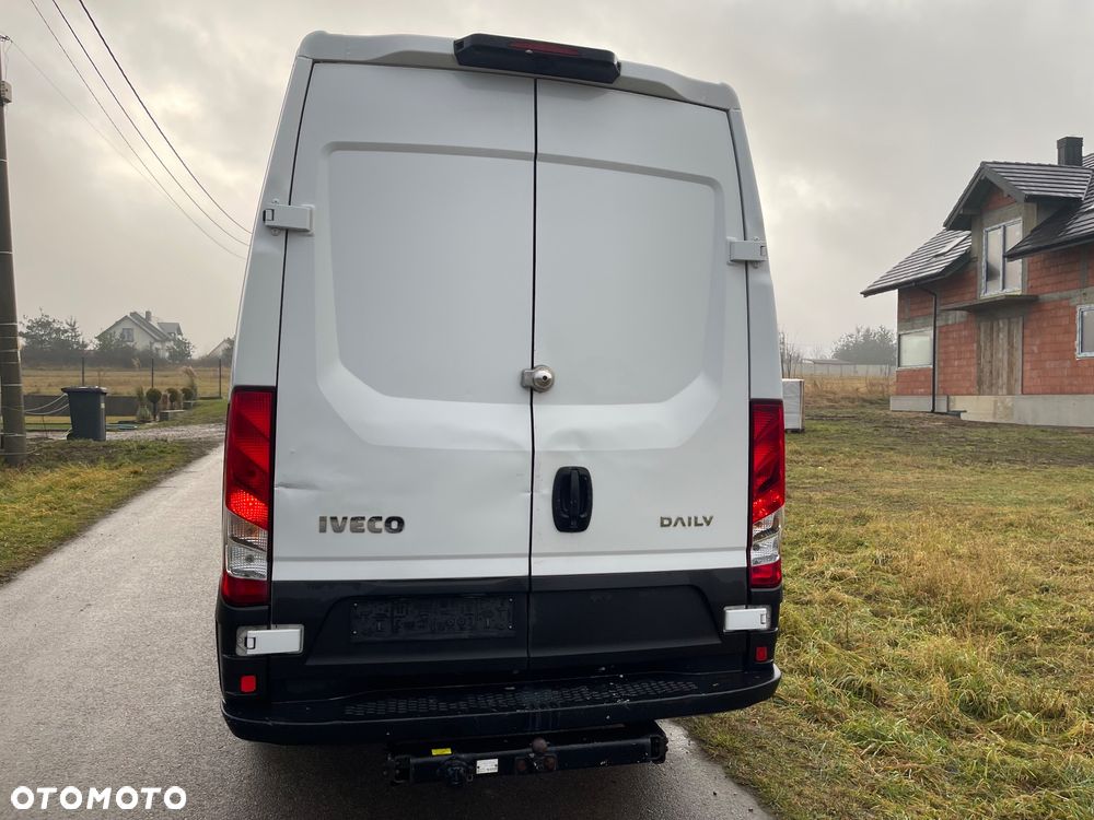 Iveco Daily - 25