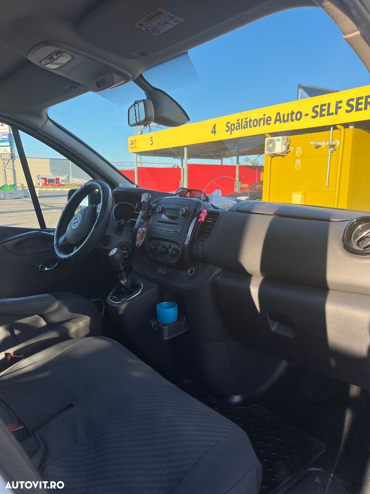 Opel Vivaro - 3