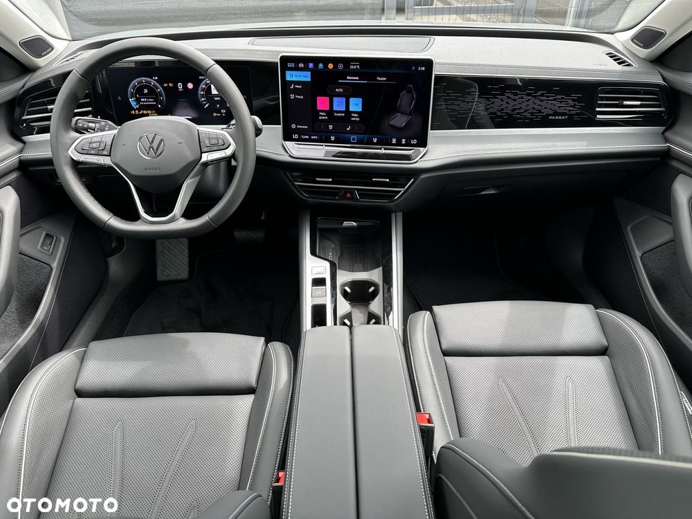 Volkswagen Passat Variant 1.5 TSI EVO Elegance DSG - 26
