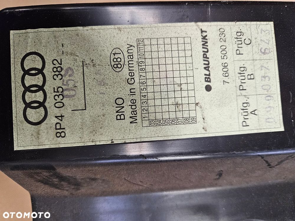 Audi A3 8P subwoofer 8P3035382 8P4035382 - 2
