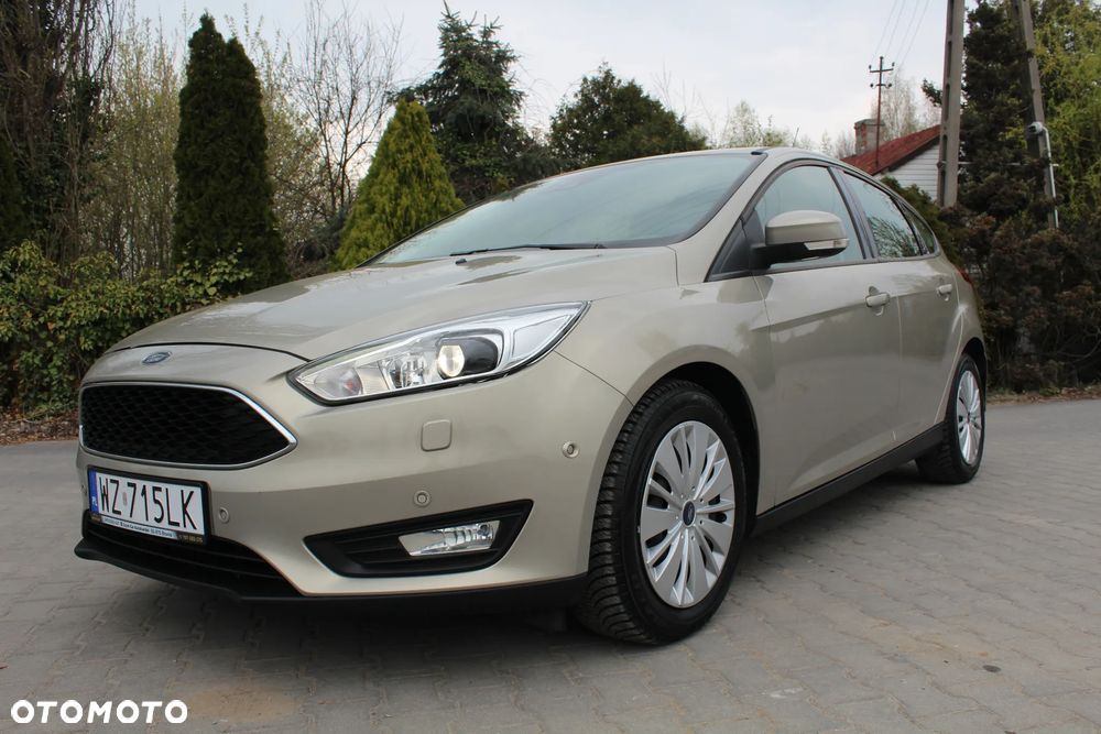 Ford Focus 1.0 EcoBoost Titanium - 3