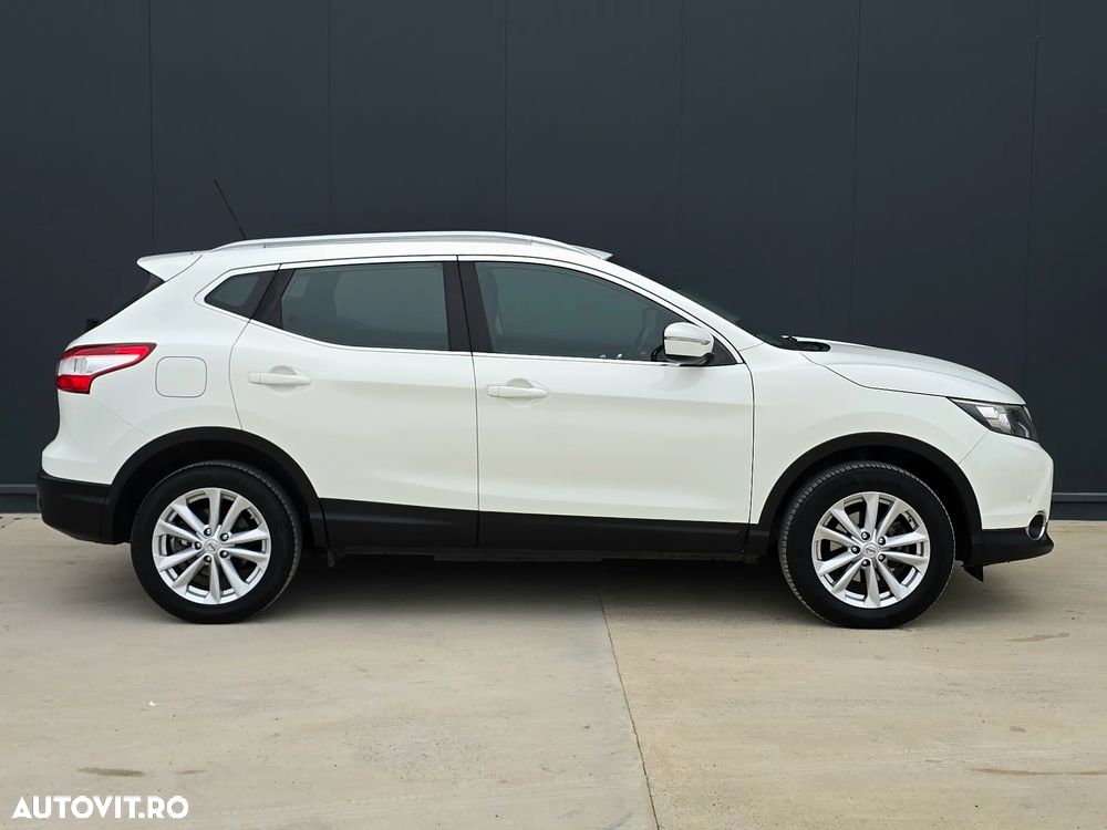 Nissan Qashqai 1.2 DIG-T ACENTA - 9