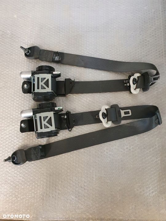 Ford Mondeo MK5 pasy bezpieczeństwa - 1