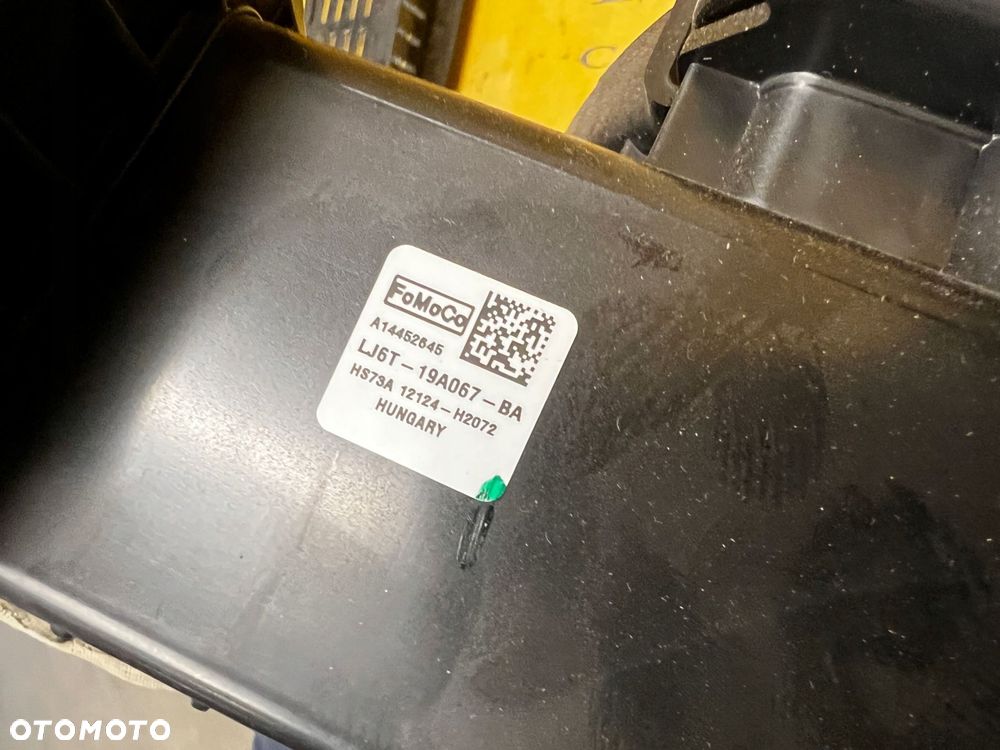 ZESTAW NAGŁOŚNIENIE GŁOŚNIKI HARMAN FORD KUGA MK3 - 10