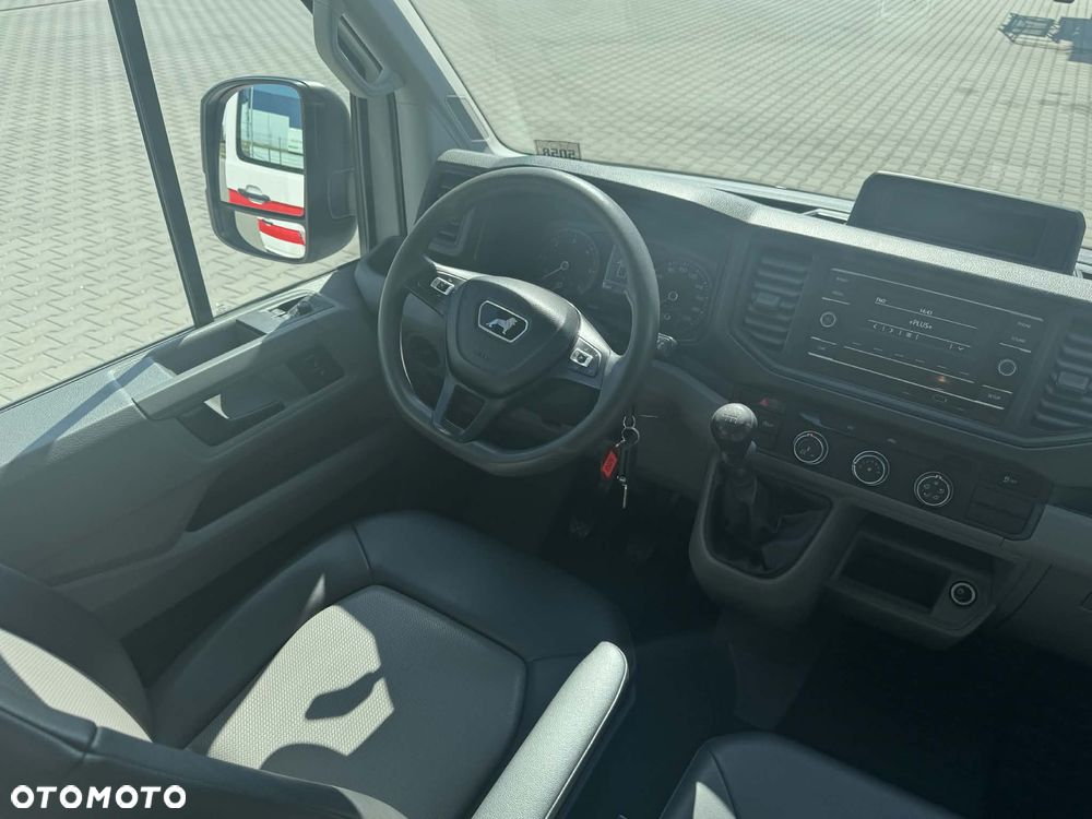 MAN TGE 3.140 DOKA 4X2 7-osobowa - 12