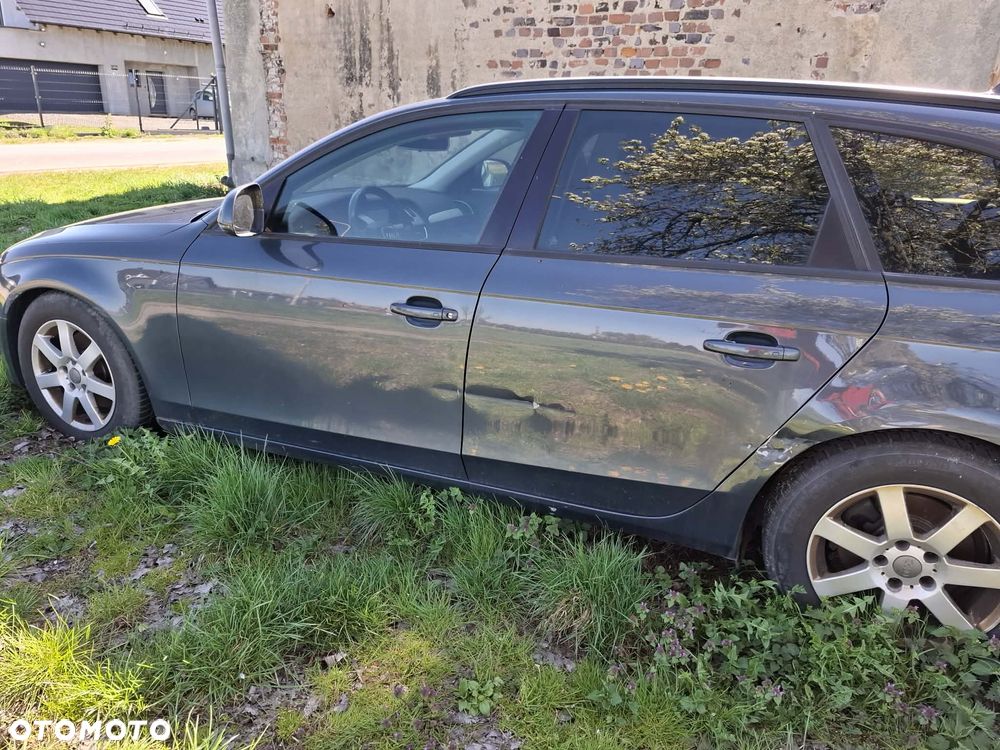 Audi A4 Avant 2.0 TDI - 6